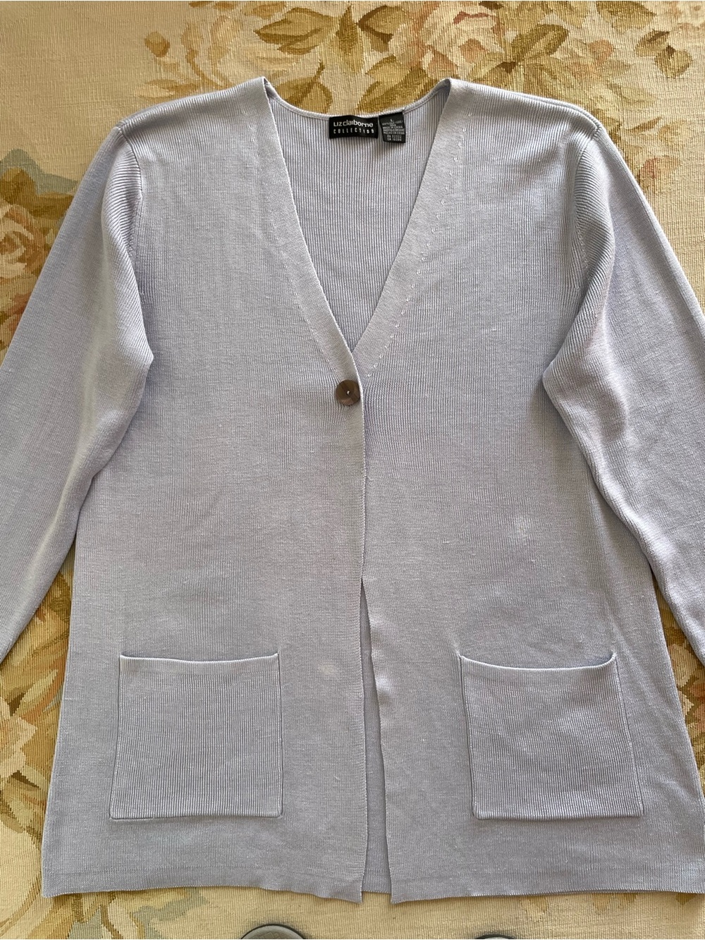 Liz Claiborne Pale Blue V-Neck Single-Button Cardigan